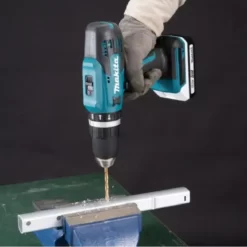 Máy khoan búa, vặn vít dùng pin 18V Makita HP488D002 (Sạc DC18WB, 2 Pin BL1815G 1.5Ah)