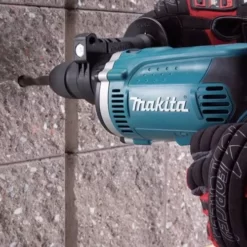 Máy khoan búa dùng điện Makita M8100B 710W